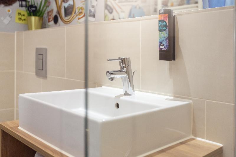 Hotel - The Niu, Cobbles By Ihg 3*